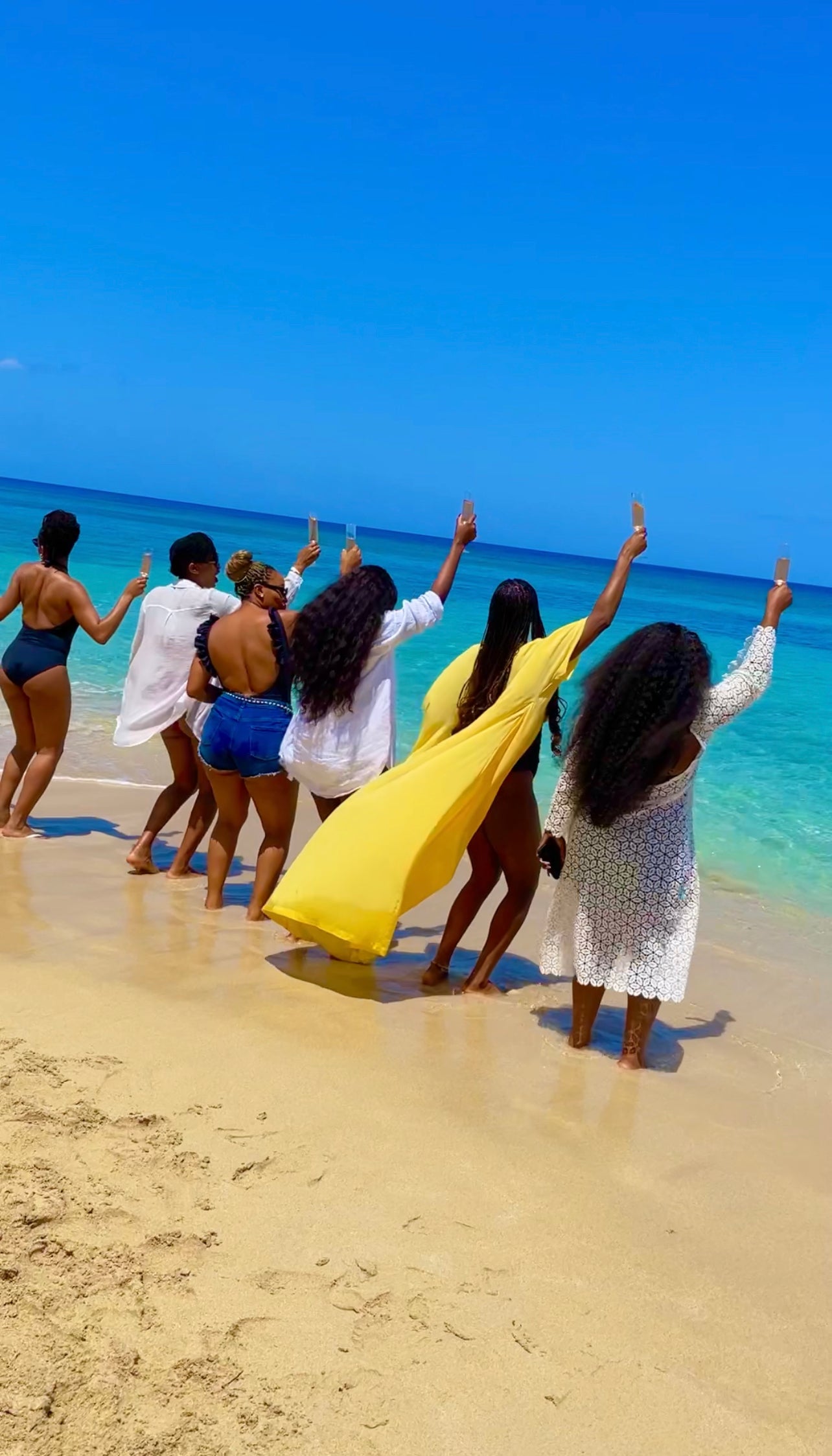 2-in -1 TOUR - LUXURY JET CAR + CLEAR KAYAK DRONE PHOTOSHOOT BUNDLE. (Transportation MUST be booked for this activity if its for only 1 person as this is a multi-location excursion) Free Transportation ONLY for groups of 2+ People.)